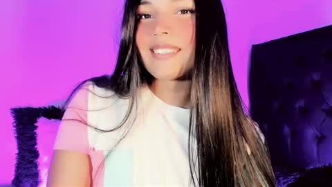 miss_zz online show from October 28, 1:31 am