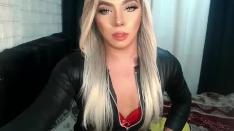 AIRA online show from December 3, 11:13 pm