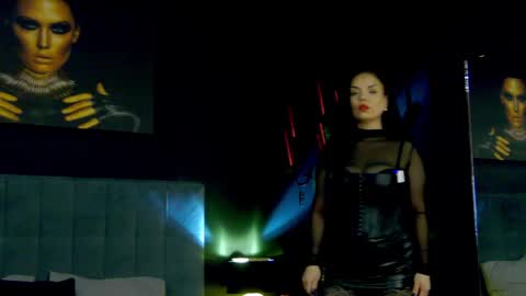 Snapshot of missalicereign chatting on March 30, 5:08 am AliceReign online show from March 30, 5:08 am