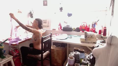 Anarkitten  online show from February 26, 7:05 pm