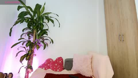 missangeldust online show from April 12, 6:35 pm