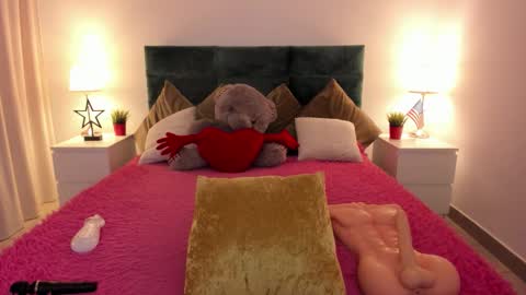 Snapshot of missangellina chatting on September 24, 10:35 pm Angelina online show from September 24, 10:35 pm