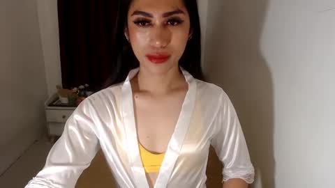 Snapshot of missangelxxx chatting on December 21, 7:24 am missangelxxx online show from December 21, 7:24 am