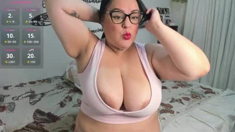 Snapshot of missbarbarahot_ chatting on May 22, 3:06 pm BARBARA follow me instagran missbarbieho online show from May 22, 3:06 pm