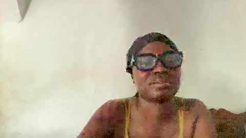 Snapshot of missbellerina chatting on May 14, 8:21 am Missbelle online show from May 14, 8:21 am