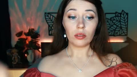 The divine Beverly online show from January 25, 2:36 pm