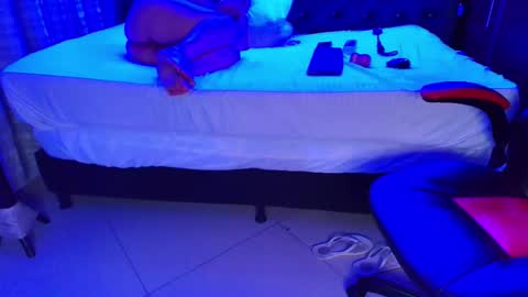 Brenda online show from October 20, 9:10 am