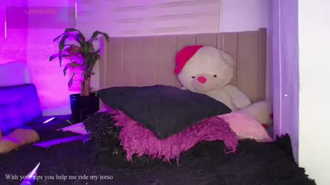 Snapshot of missbritanny_ebony chatting on July 28, 12:40 am Michelle Indepedient Model online show from July 28, 12:40 am