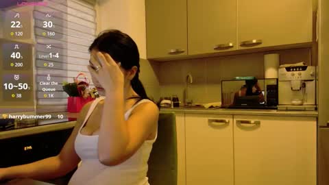 Snapshot of missbya chatting on November 17, 5:46 am missbya online show from November 17, 5:46 am