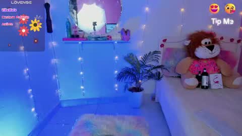 Snapshot of misschelsea01 chatting on July 3, 9:21 pm Chelsea online show from July 3, 9:21 pm