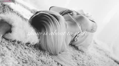 Chloe freelance model Please your thumbs up are important  online show from March 20, 12:15 am