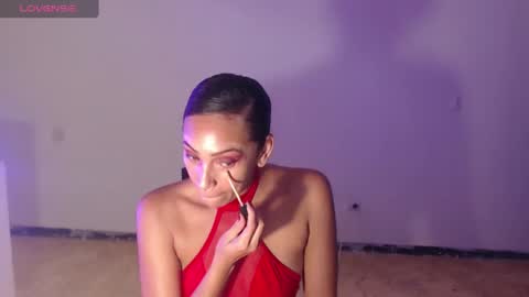 Snapshot of misscruzxz chatting on September 30, 1:43 am Donna di Diamanti online show from September 30, 1:43 am