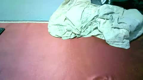 VAL online show from February 10, 5:41 pm