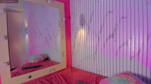 DIONNE online show from October 14, 11:55 am