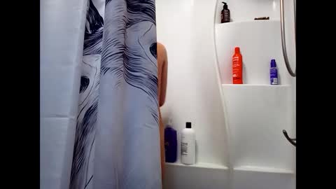 MissEeva online show from January 29, 5:02 pm