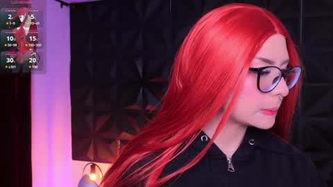 Snapshot of misselektra__ chatting on February 12, 3:51 am ELEKTRA online show from February 12, 3:51 am