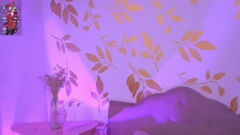 Snapshot of misselektra__ chatting on October 7, 5:15 am ELEKTRA online show from October 7, 5:15 am