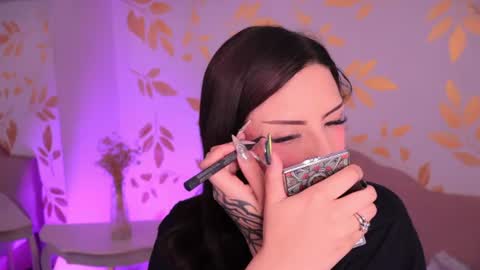 Snapshot of misselektra__ chatting on June 16, 4:15 am ELEKTRA online show from June 16, 4:15 am
