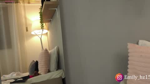 Yuliana online show from November 24, 9:53 am