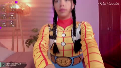Snapshot of missesmeralda chatting on January 11, 11:12 am Julieta Arboleda but i like call me esme online show from January 11, 11:12 am