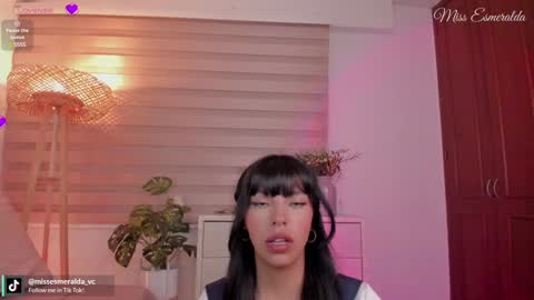 Snapshot of missesmeralda chatting on January 13, 11:41 am Julieta Arboleda but i like call me esme online show from January 13, 11:41 am