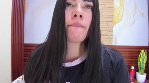 Snapshot of missexy303av chatting on September 24, 9:51 pm missexy303av online show from September 24, 9:51 pm