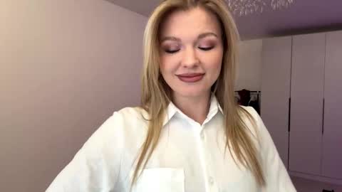 Viola online show from January 8, 9:33 am