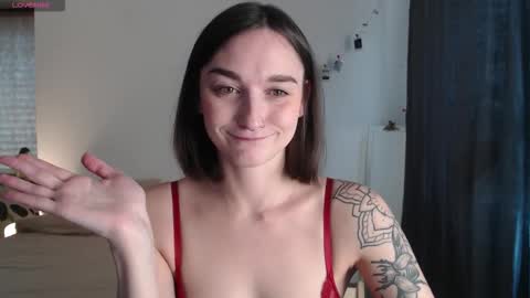 missfiti online show from December 3, 10:57 am