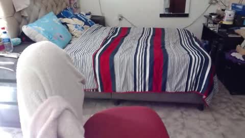 Snapshot of missgomezz_ chatting on January 5, 6:33 pm Maria Gomezz online show from January 5, 6:33 pm