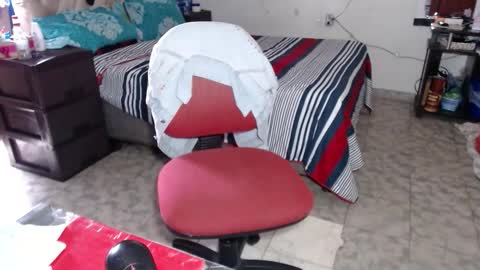 Snapshot of missgomezz_ chatting on February 12, 6:25 pm Maria Gomezz online show from February 12, 6:25 pm