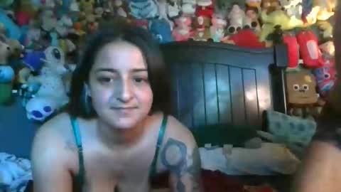 missirae1 online show from March 11, 9:54 pm