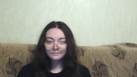 missis mona online show from April 20, 7:00 am