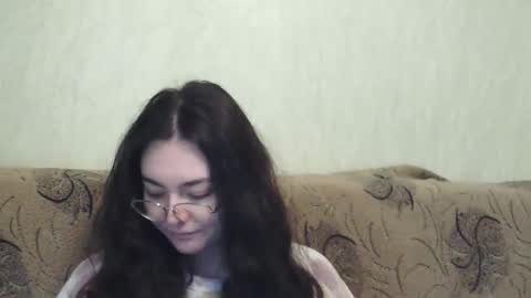 missis mona online show from April 22, 8:28 am