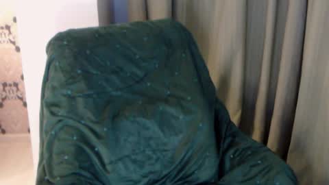 MissJenny7 online show from November 21, 11:25 pm