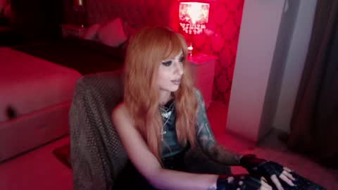 Snapshot of missjenny7 chatting on April 2, 9:45 pm MissJenny7 online show from April 2, 9:45 pm