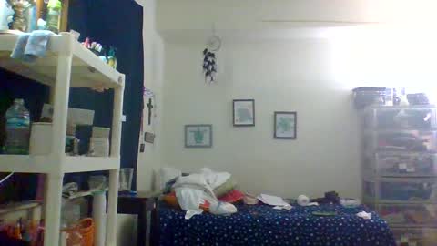 Missjuicy1luv online show from September 14, 4:11 am