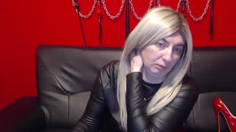 MissKaliAnia online show from December 9, 10:00 am