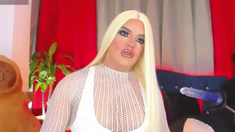 Snapshot of misskassandraa_ chatting on April 28, 1:37 am kassandra lazcano online show from April 28, 1:37 am