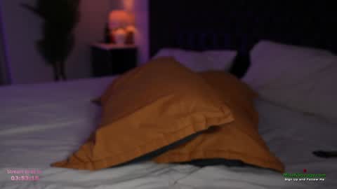 Snapshot of missksavage chatting on October 5, 12:42 am Miss K online show from October 5, 12:42 am