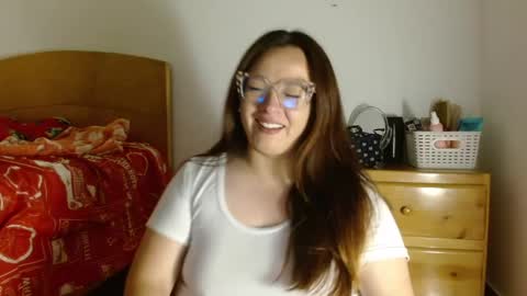 Snapshot of misslady__eva chatting on March 12, 2:20 am eva   online show from March 12, 2:20 am