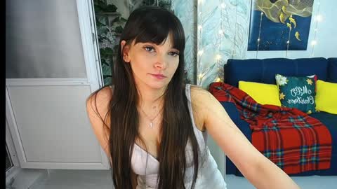 Snapshot of misslauraslim chatting on January 26, 9:51 am MissLaura online show from January 26, 9:51 am