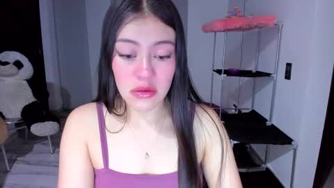 Snapshot of missloren333 chatting on February 9, 8:54 am missloren333 online show from February 9, 8:54 am