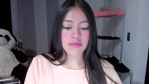 Snapshot of missloren333 chatting on March 2, 6:27 am missloren333 online show from March 2, 6:27 am