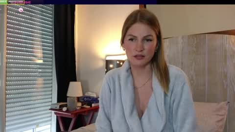 Snapshot of misslucci chatting on February 8, 10:18 am Misslucci online show from February 8, 10:18 am