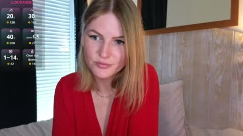 Misslucci online show from April 21, 2:12 pm