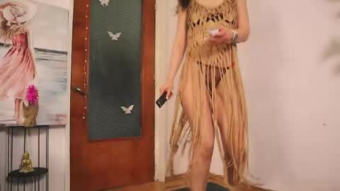 Lullu online show from April 3, 1:20 pm