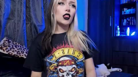 Miss Luna online show from October 15, 1:17 am