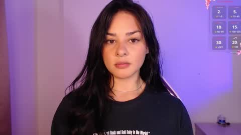 missmariana_ online show from December 14, 12:16 am