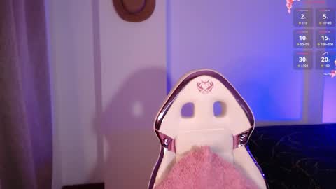 missmariana_ online show from March 6, 12:07 am