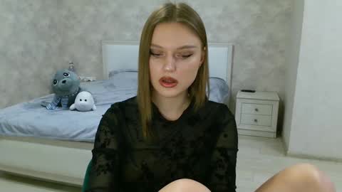 OneGoddess online show from January 13, 3:36 pm